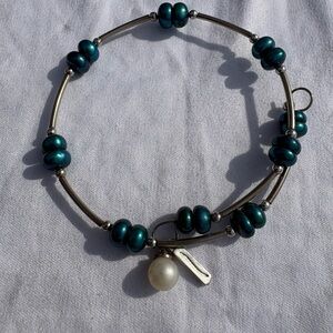 Vantel Pearl Wire wrap bracelet